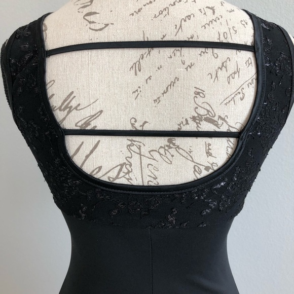 Byer Too! LBD Beaded Lace Bodice Scoop Back Sz S - Picture 5 of 7